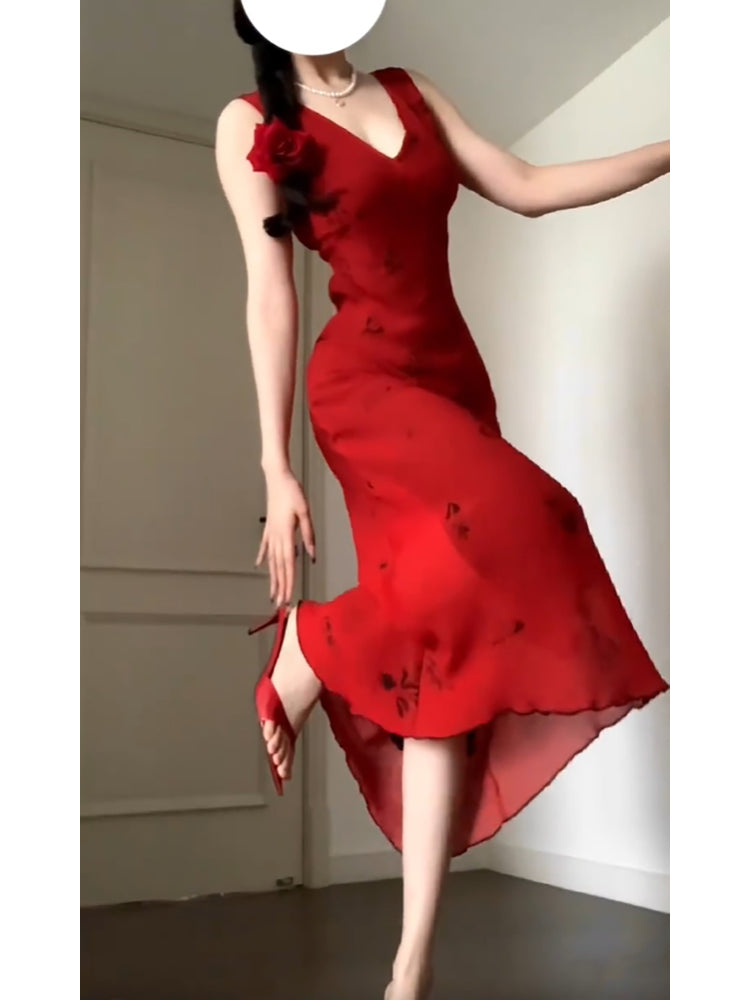 Vintage Sheath V Neckline Red Holiday Dress Birthday Dresses Birthday Outfits
