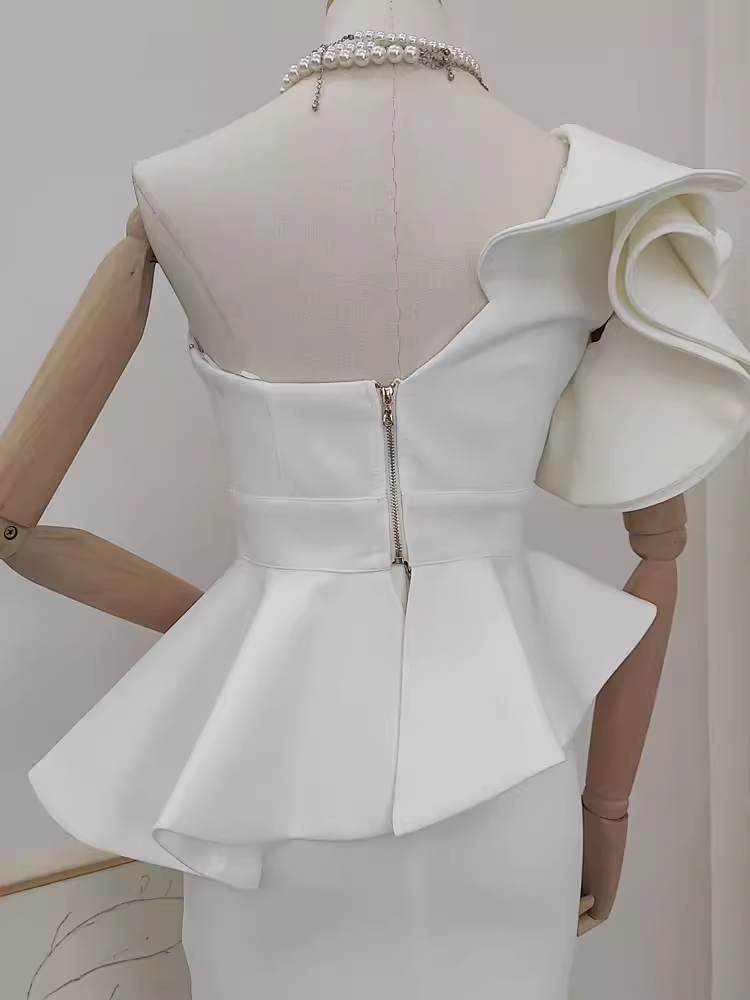Chic Sheath One Shoulder Satin Vacation Dress White Women Dresses