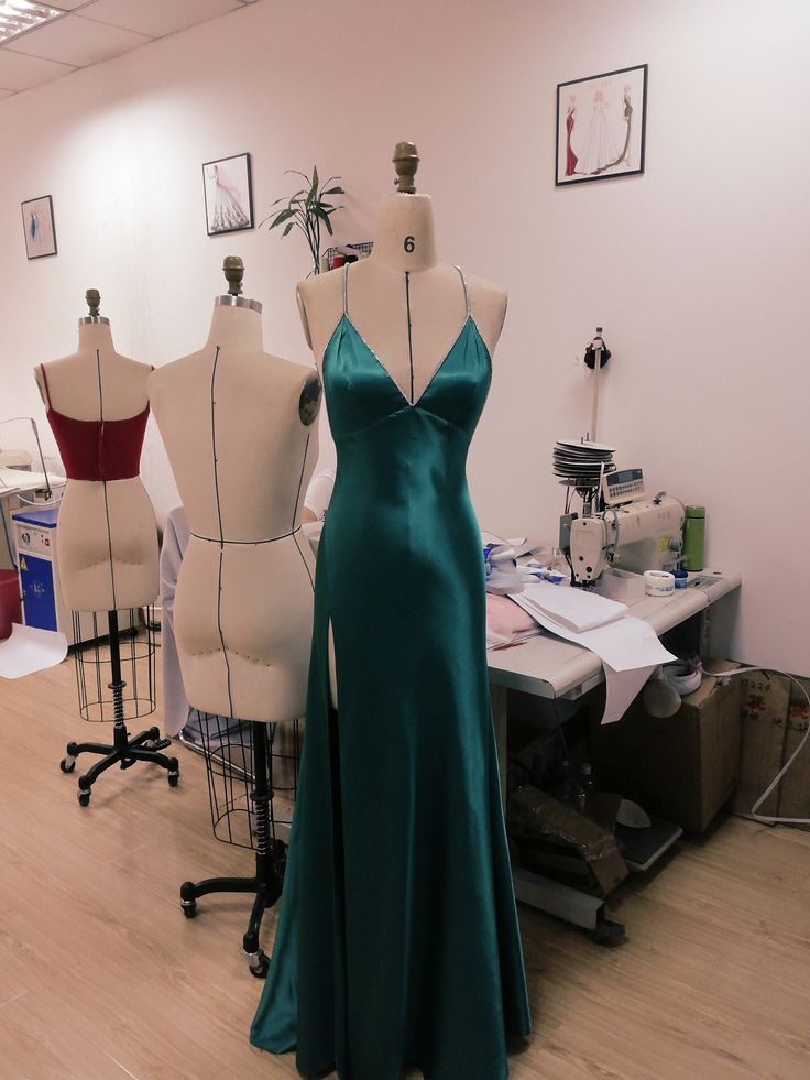 Classy Teal Blue Satin V-neck Formal Prom Party Dress with Slit