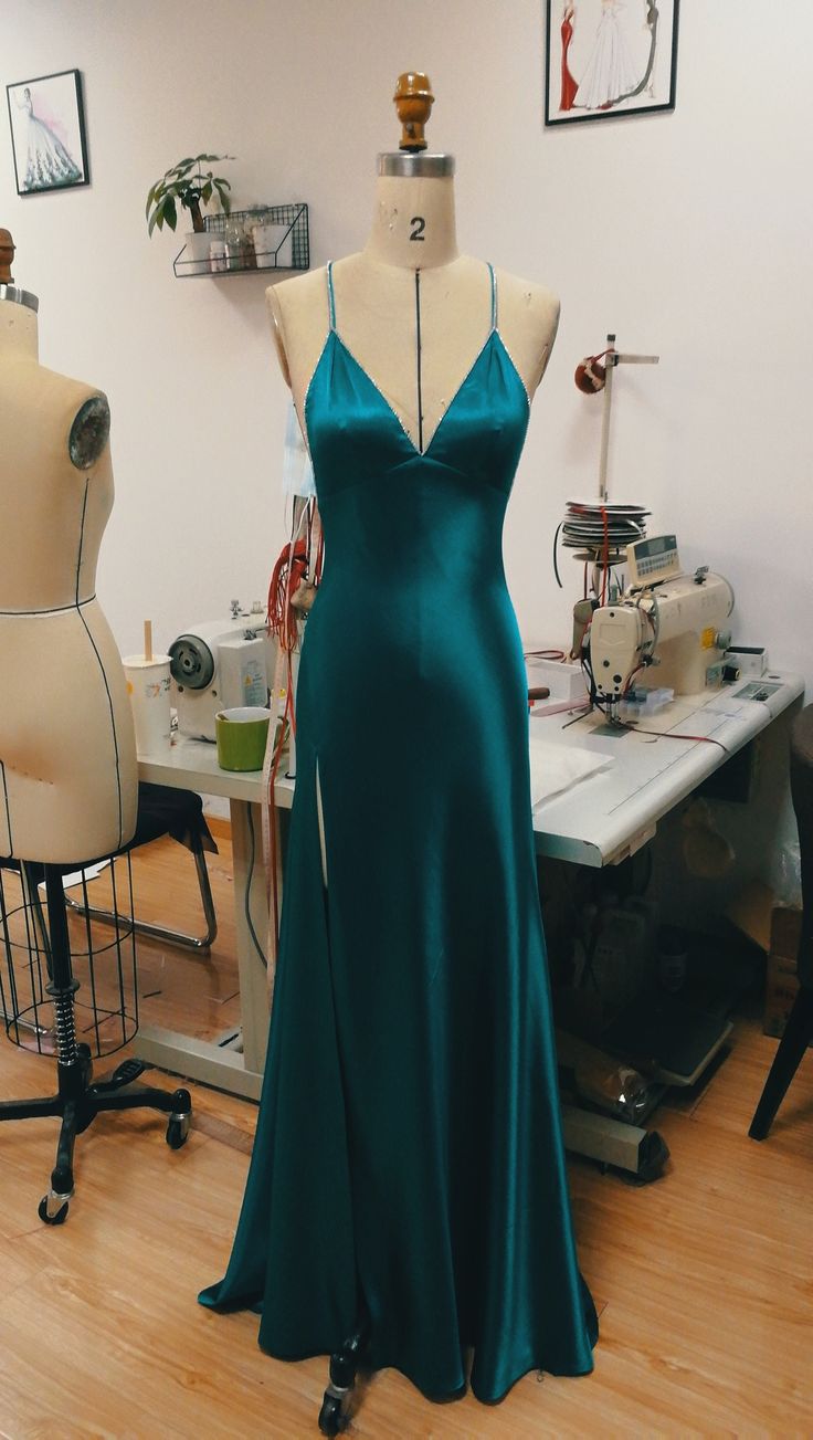 Classy Teal Blue Satin V-neck Formal Prom Party Dress with Slit
