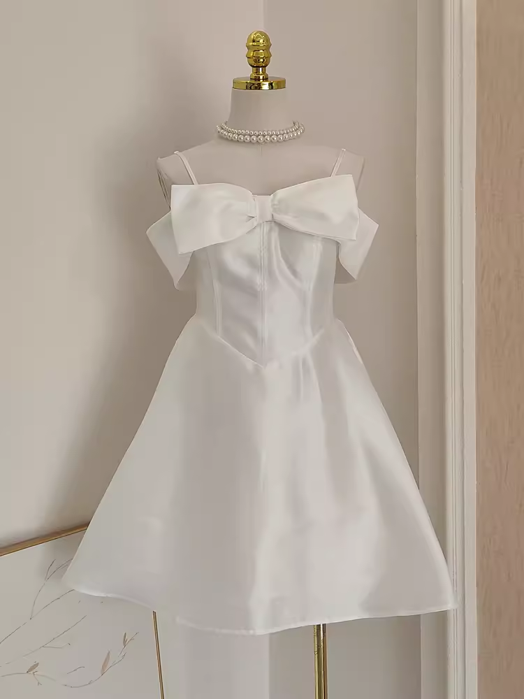 Cute A line Straps White Travel Vacation Dresses Short Satin Birthday Dress