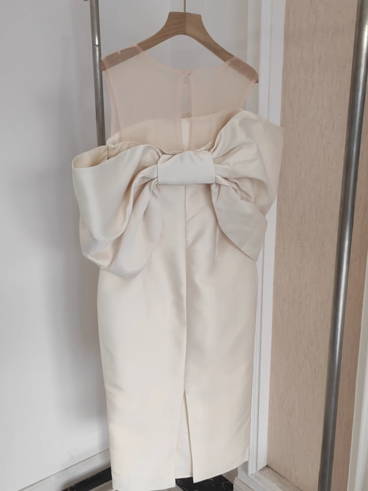 Sexy Sheath Strapless Ivory Vacation Dress Satin Women Dresses