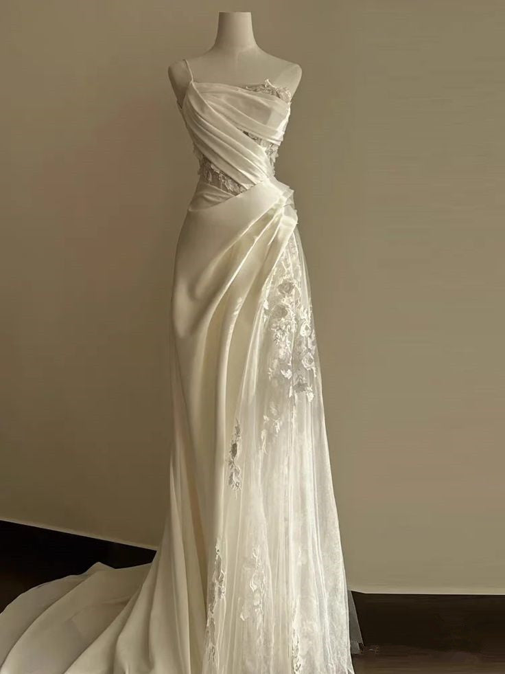 Simple White Mermaid One Shoulder Satin Lace Pleats Wedding Dress