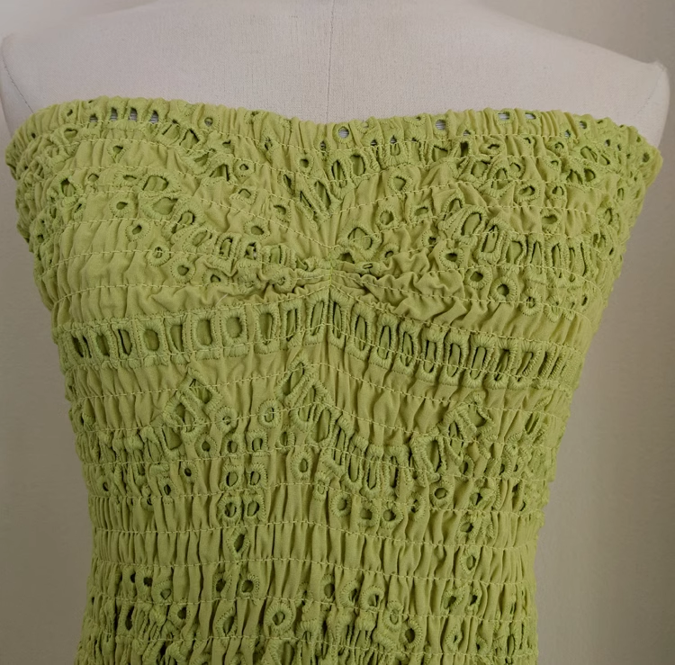 Cute Sheath Strapless Bud Green Lace Vacation Dress Short Birthday Dresses