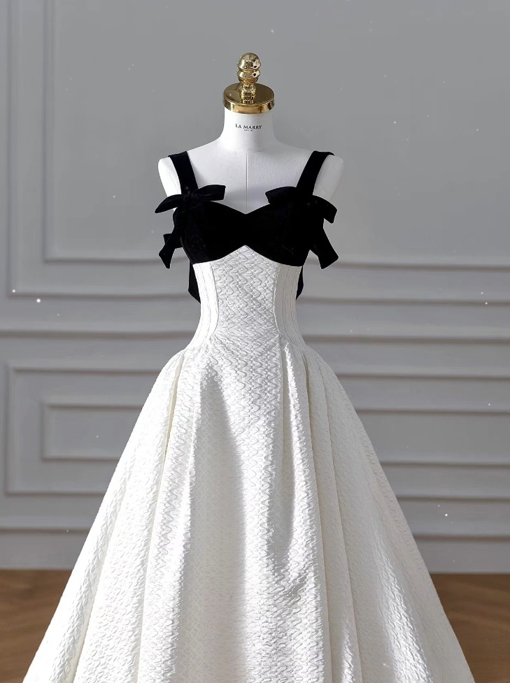 Vintage Fashion A line Straps White Satin Floor Length Evening Dress Prom Dresses