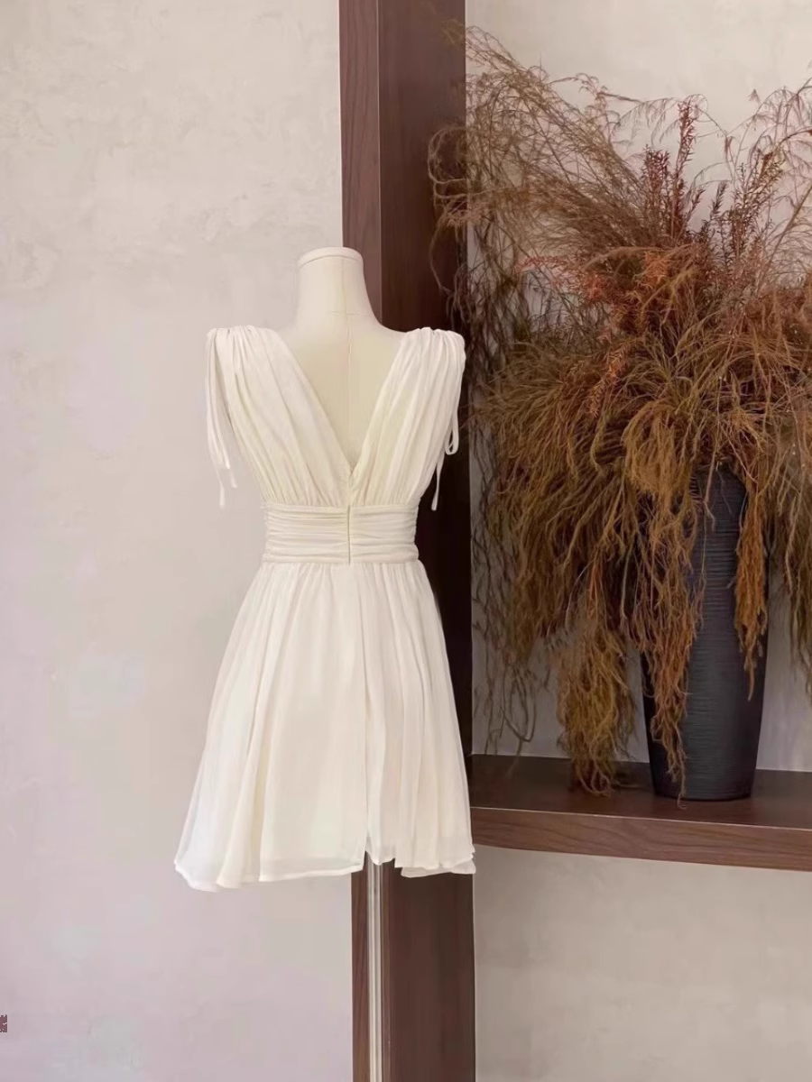 Cute A Line V Neckline Ruffled White Women's Short Holiday Dresses Birthday Dress