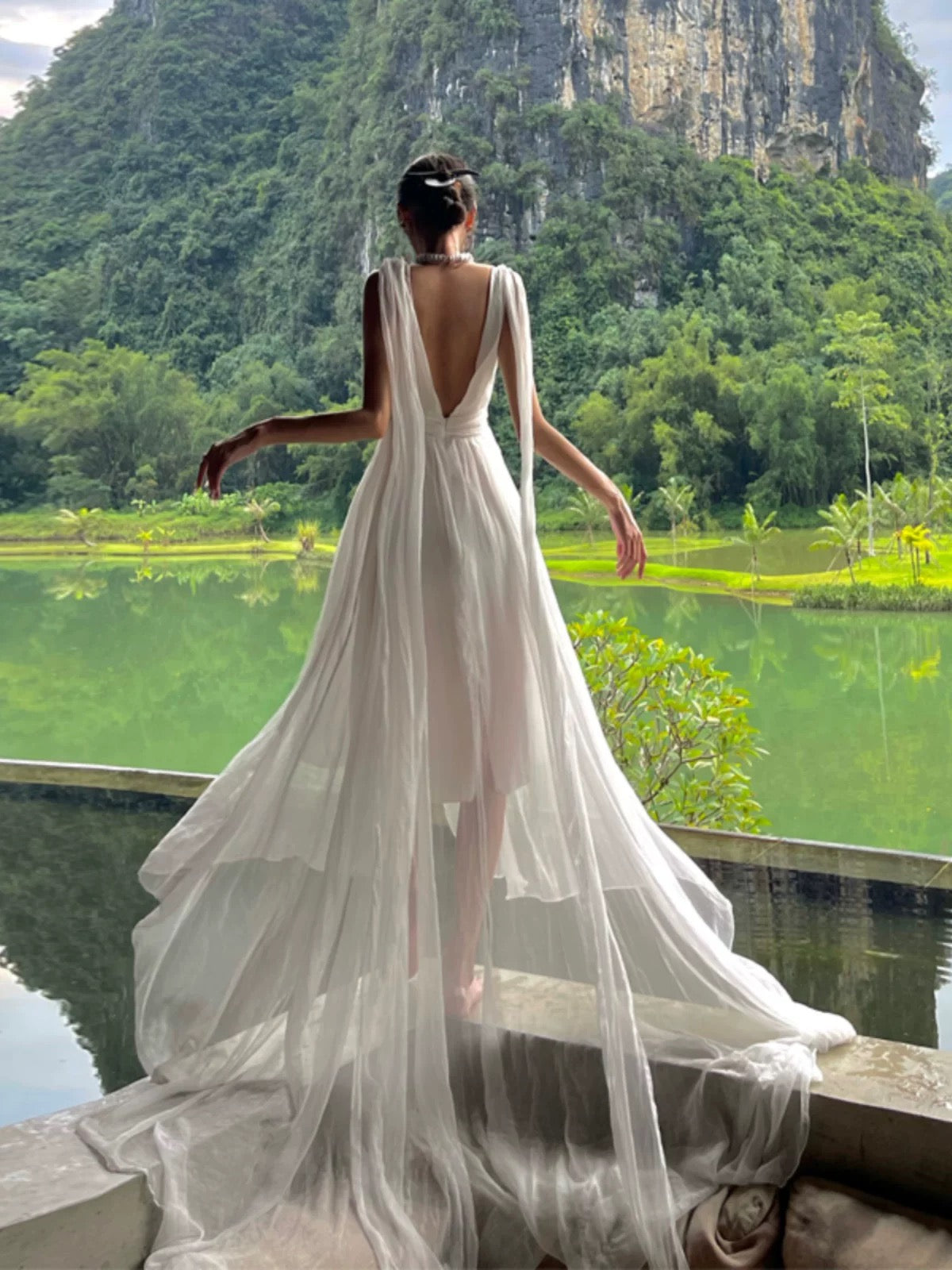 Beautiful A line V Neckline White Chiffon Long Party Dresses Prom Dress