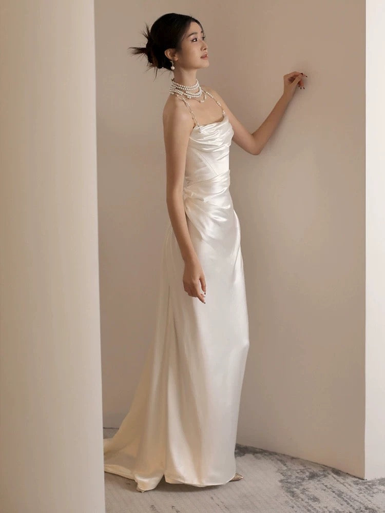 Unique Mermaid Strapless Pleats Long White Satin Wedding Dresses