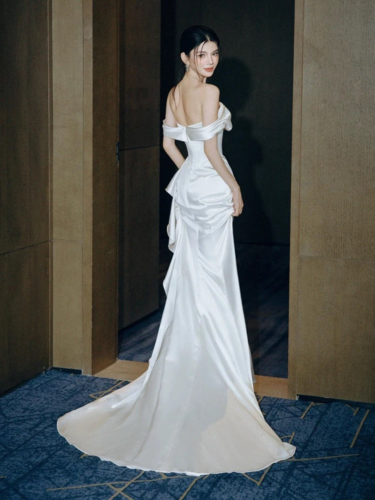 Unique Mermaid Off The Shoulder Pleats Satin Wedding Dresses Brides Dress