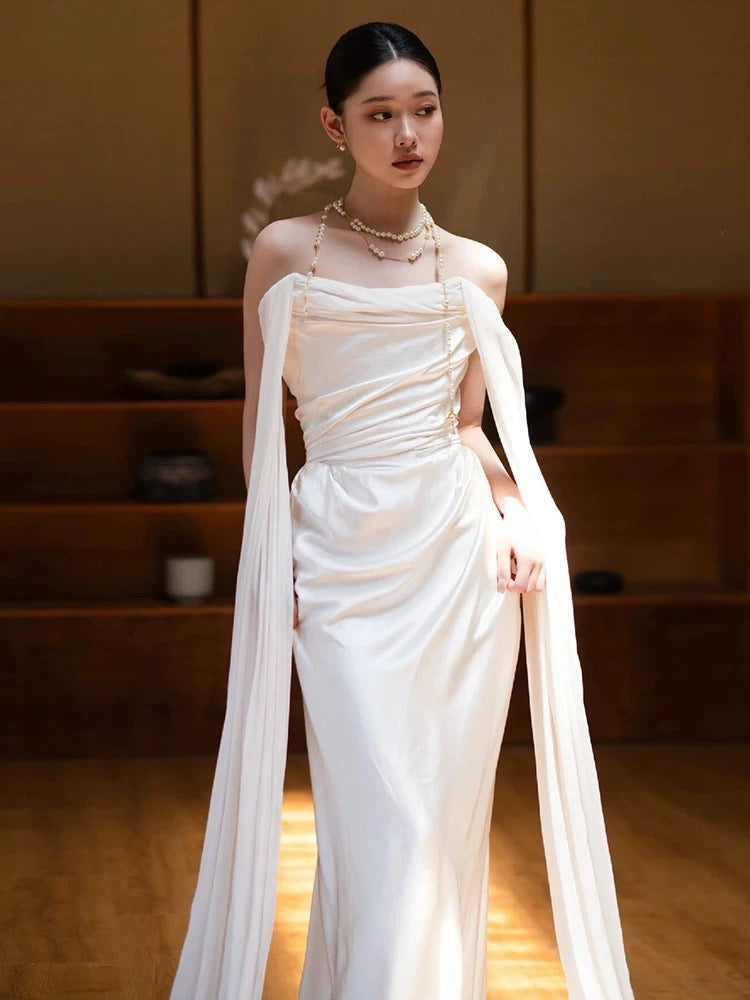 Unique Mermaid Strapless Satin Pleats White Ruffles Wedding Dresses