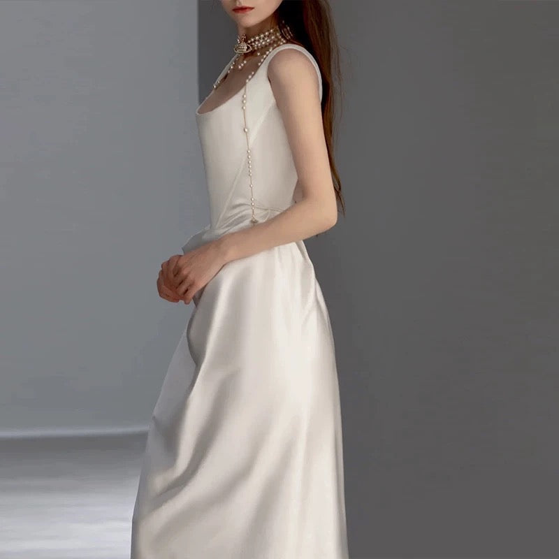 Unique Mermaid Square Neckline Satin Pleats White Wedding Dresses