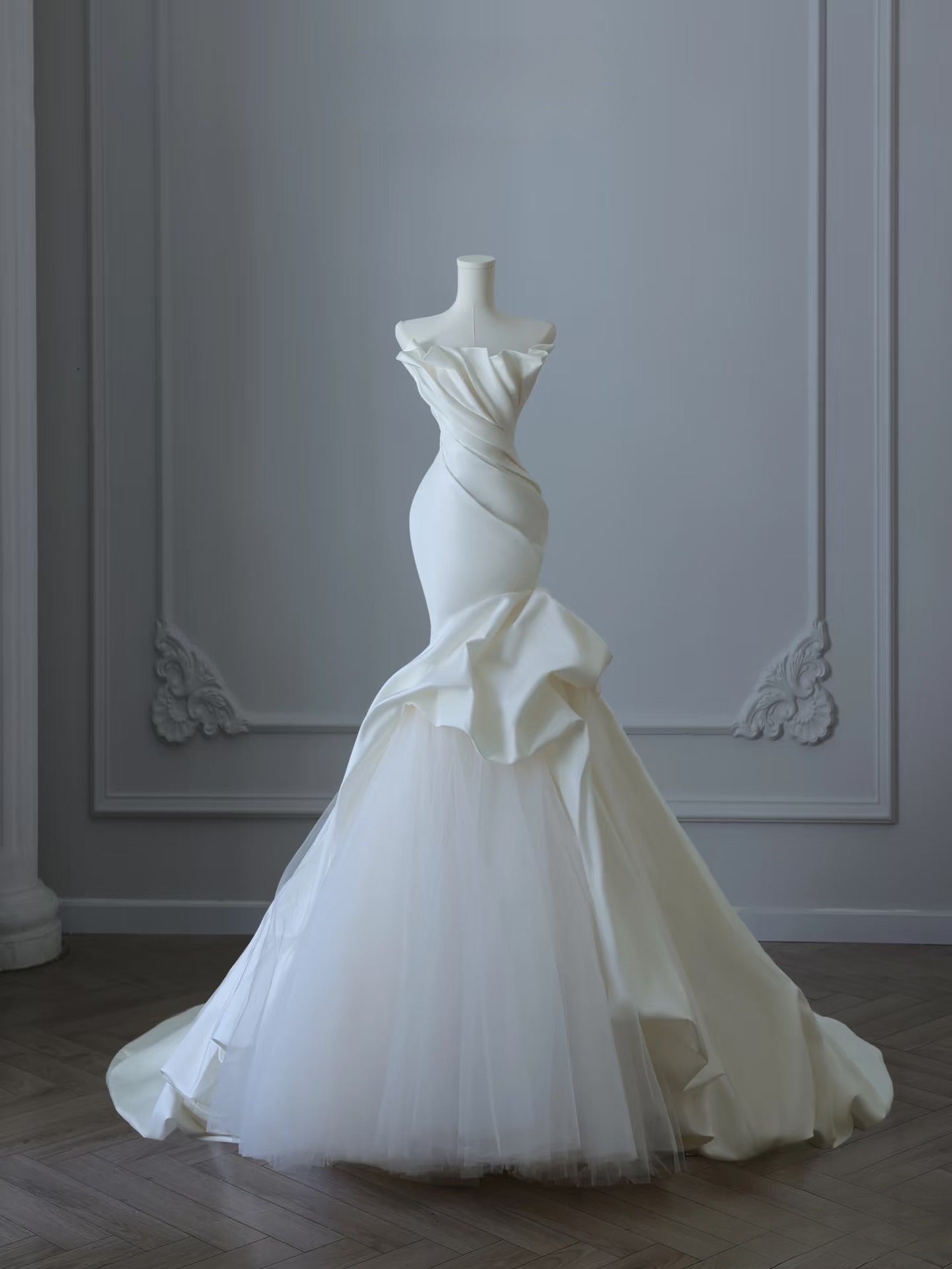 Timeless Mermaid Strapless Ivory Ruffles Long Wedding Dresses Bridal Dress
