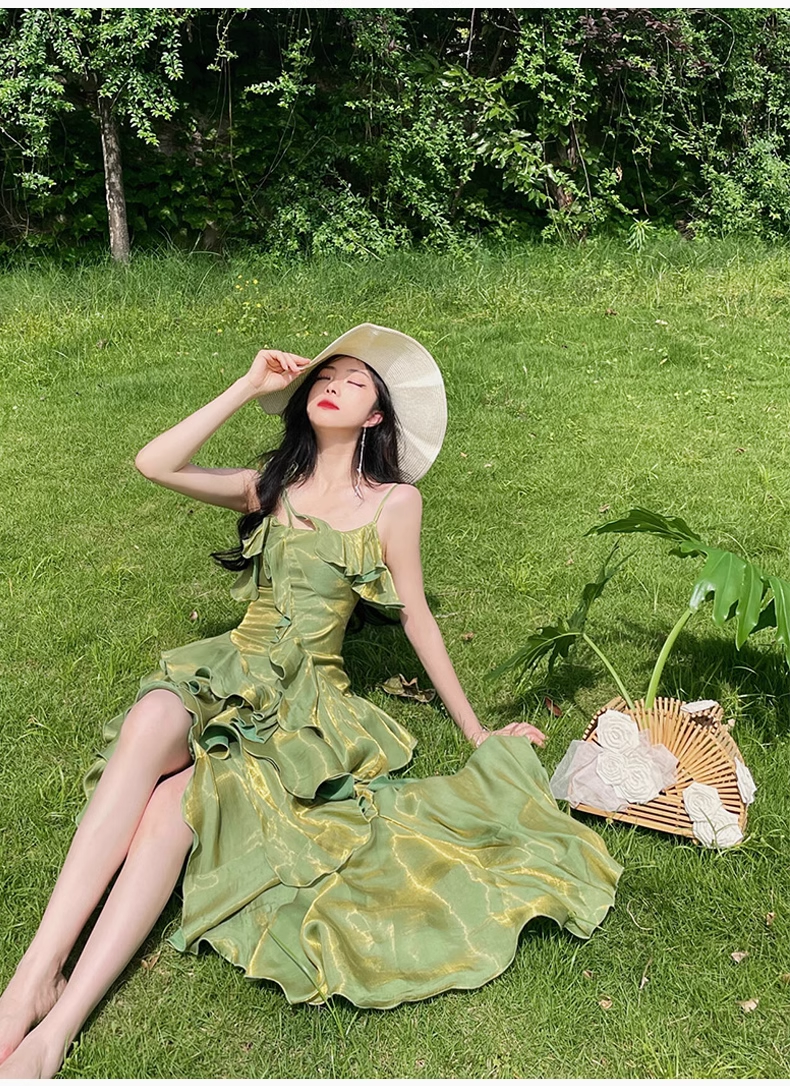 Pretty Irregular Ruffled Spaghetti Straps Green Prom Dresses With Detachable Rose Long Birthday Dress For Women
