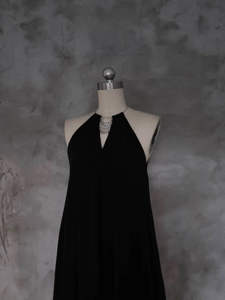 Pretty A line Halter Black Long Prom Dresses Birthday Dress For Women