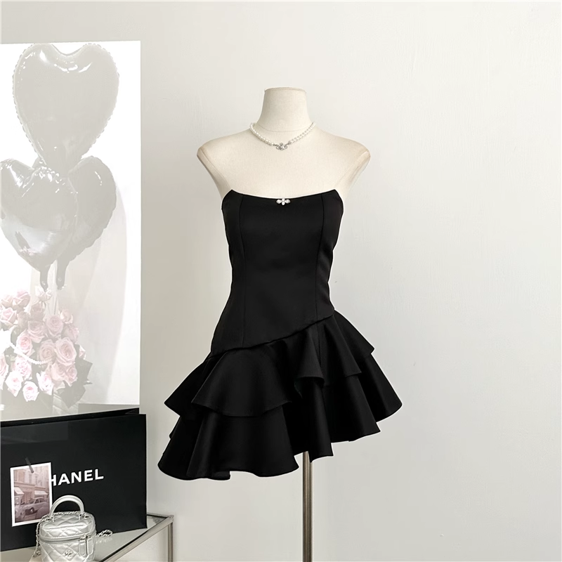 Cute A line Strapless Black Homecoming Dresses Short Satin Birthday Outfits