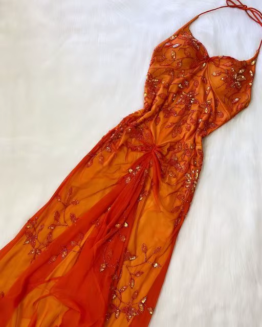 Pretty A Line Halter Tulle Long Prom Dresses Formal Evening Dresses