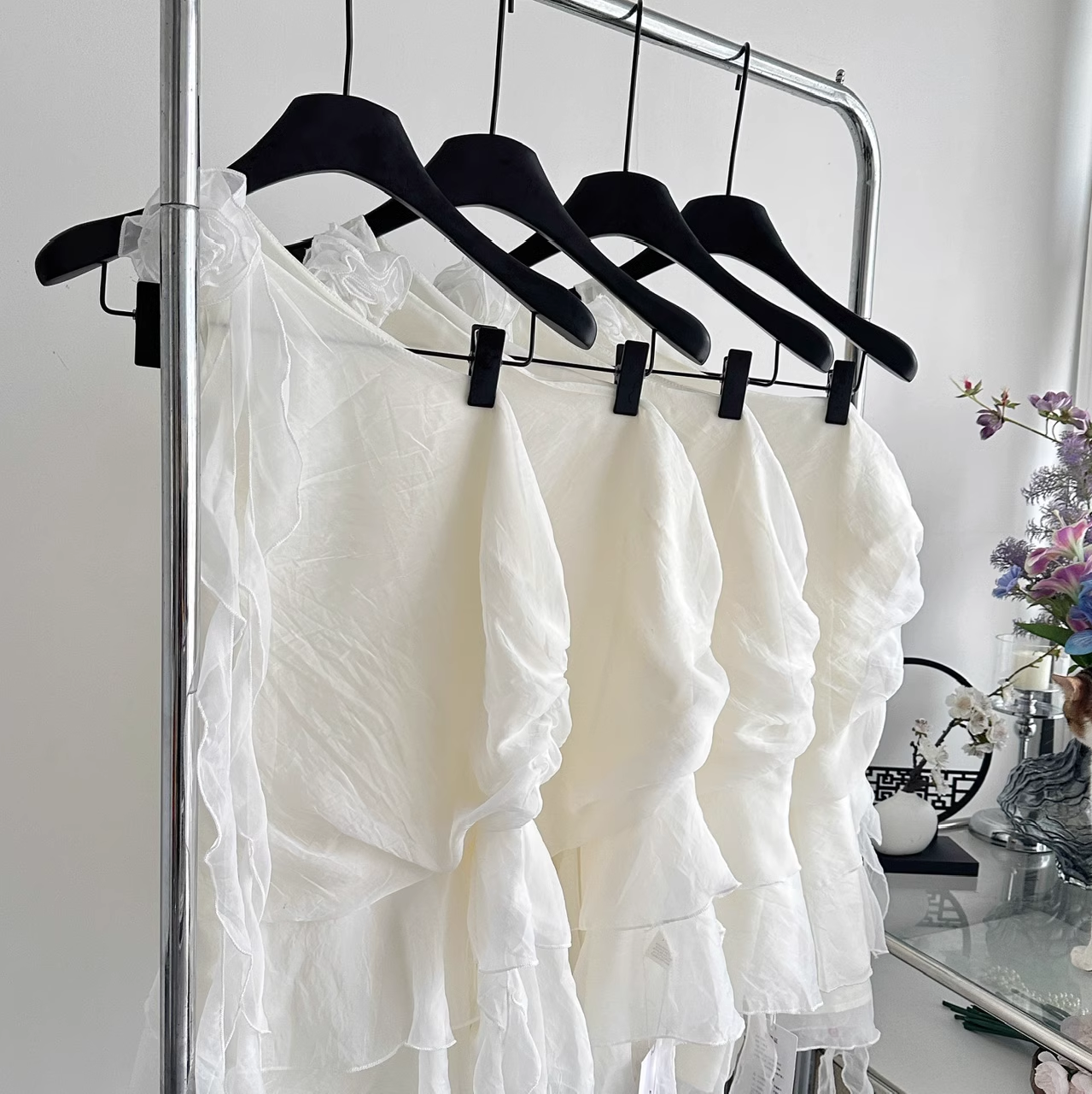 Cute Sheath One Shoulder White Holiday Dresses Short Ruffles Birthday Outfits