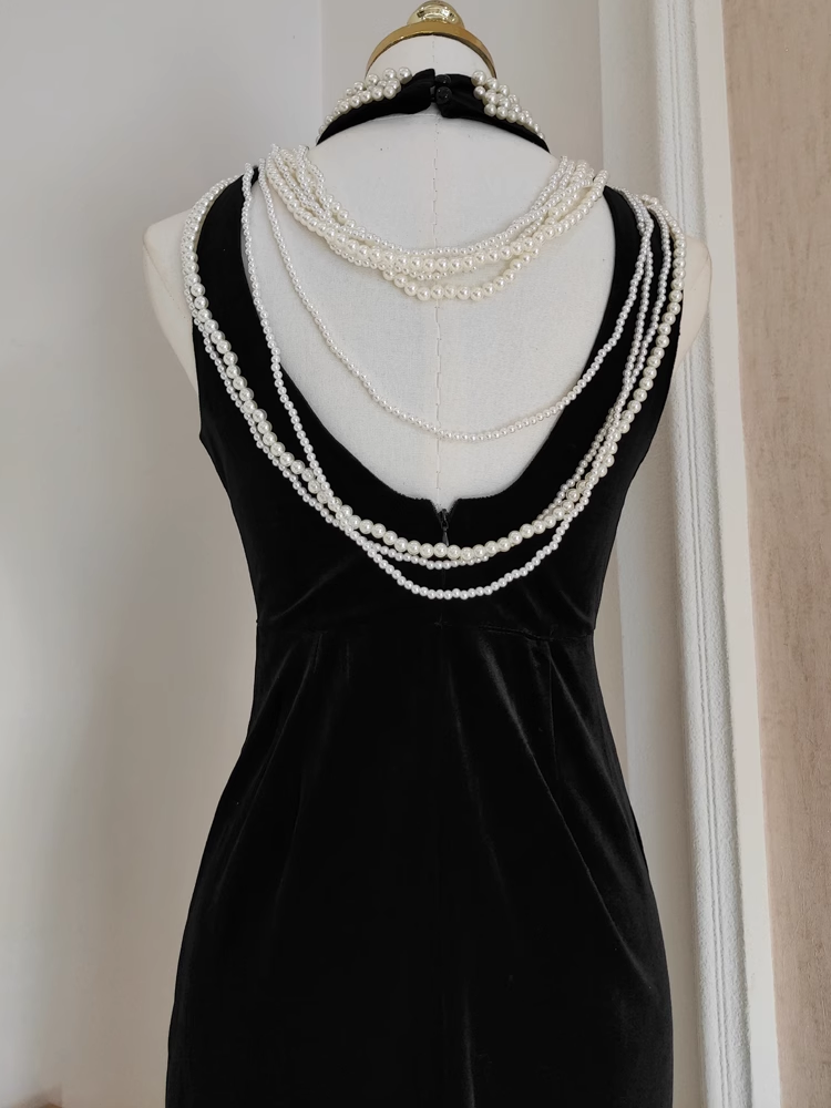 Sexy Sheath High Neckline Black Travel Vacation Dresses Velvet Birthday Dress