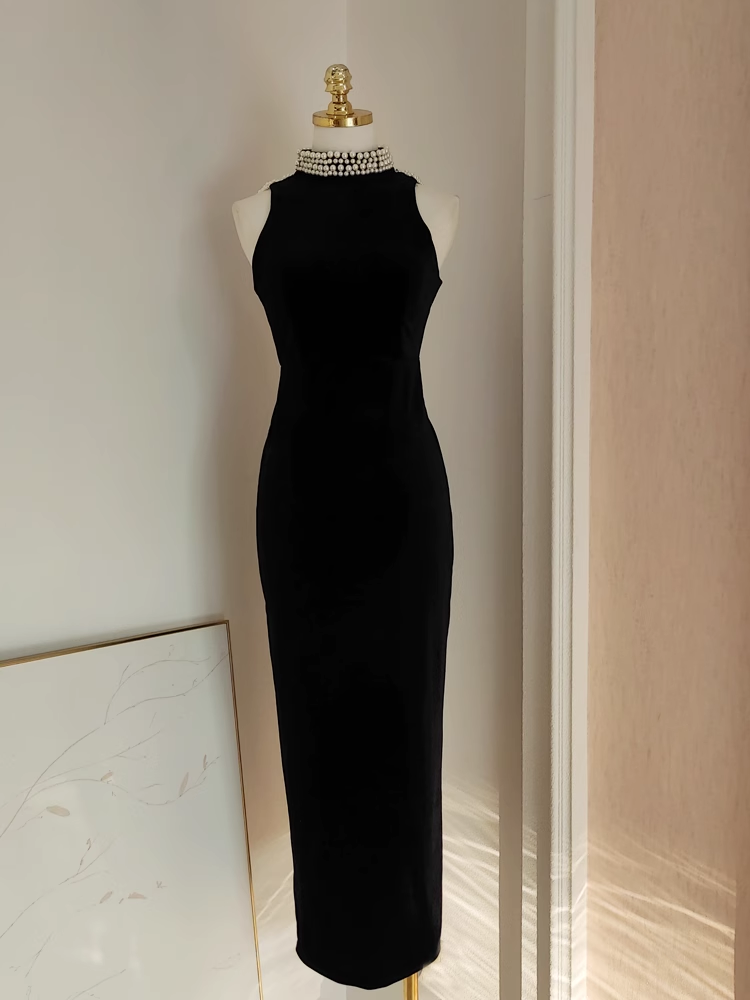 Sexy Sheath High Neckline Black Travel Vacation Dresses Velvet Birthday Dress