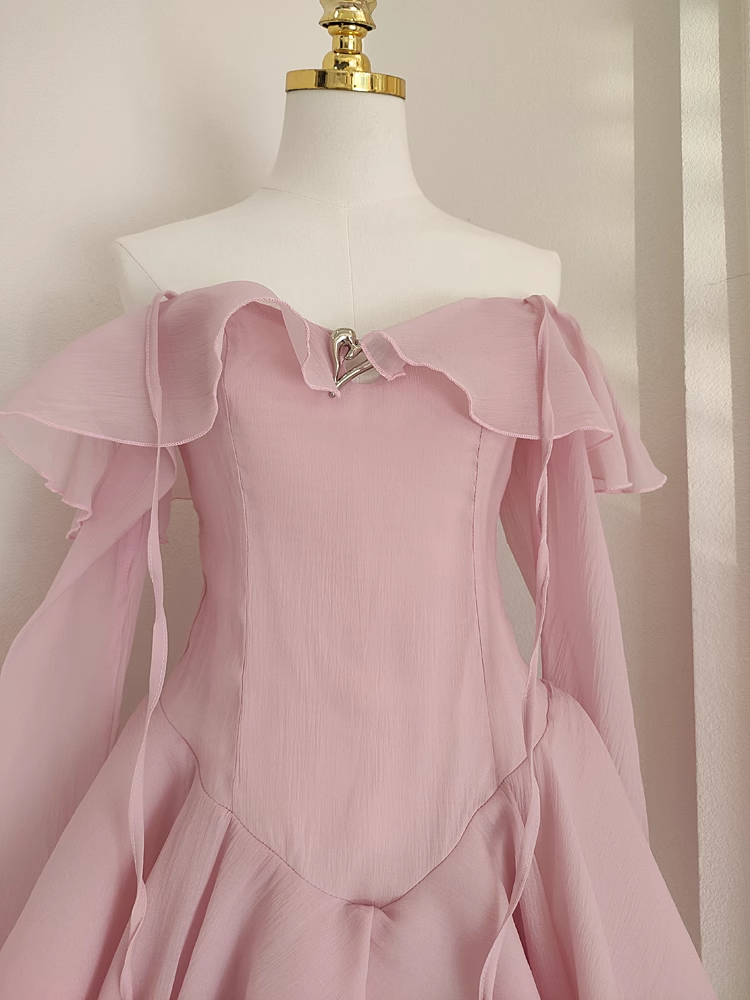 Sexy A Line Halter Ruffles Pink Vacation Dresses Short Chiffon Birthday Outfits