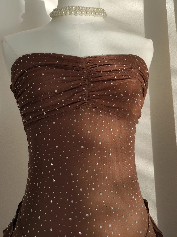 Sexy Sheath Strapless Ruffles Tulle Brown Vacation Dresses Short Birthday Outfits