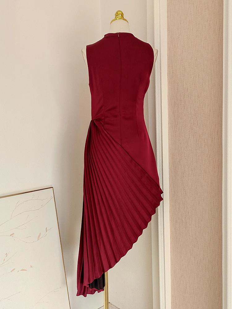 Sexy Sheath Scoop Neckline Burgundy Satin Dinner Party Dresses Birthday Outfits
