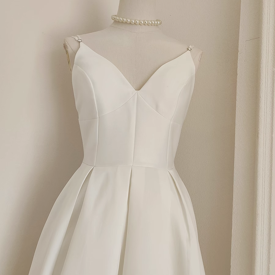 Simple A line Spaghetti Straps White Vacation Dress Satin Women Birthday Dresses