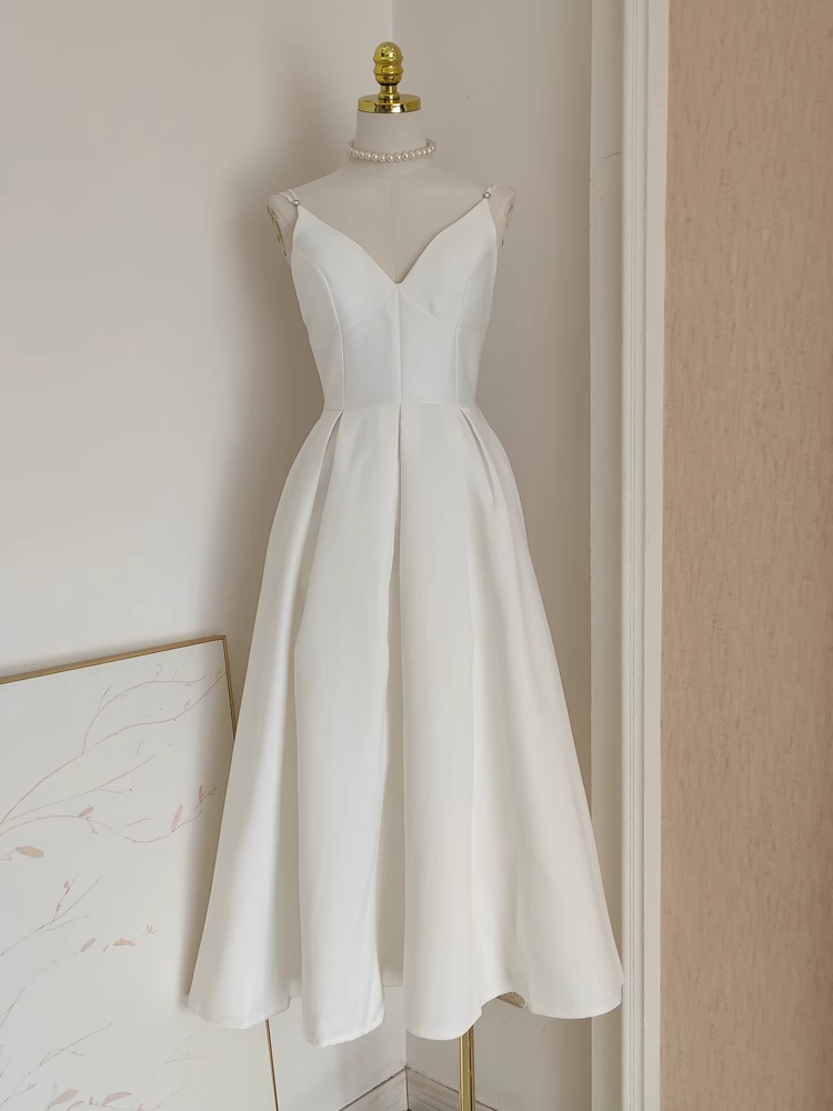 Simple A line Spaghetti Straps White Vacation Dress Satin Women Birthday Dresses
