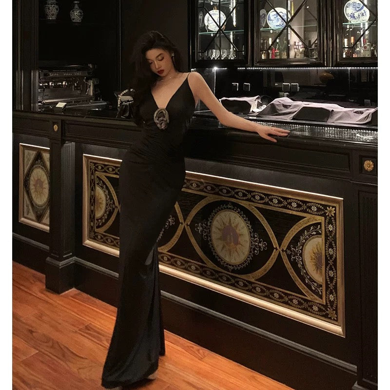Sexy Sheath Spaghetti Straps Sleeveless Black Prom Dresses Birthday Outfits With Flower