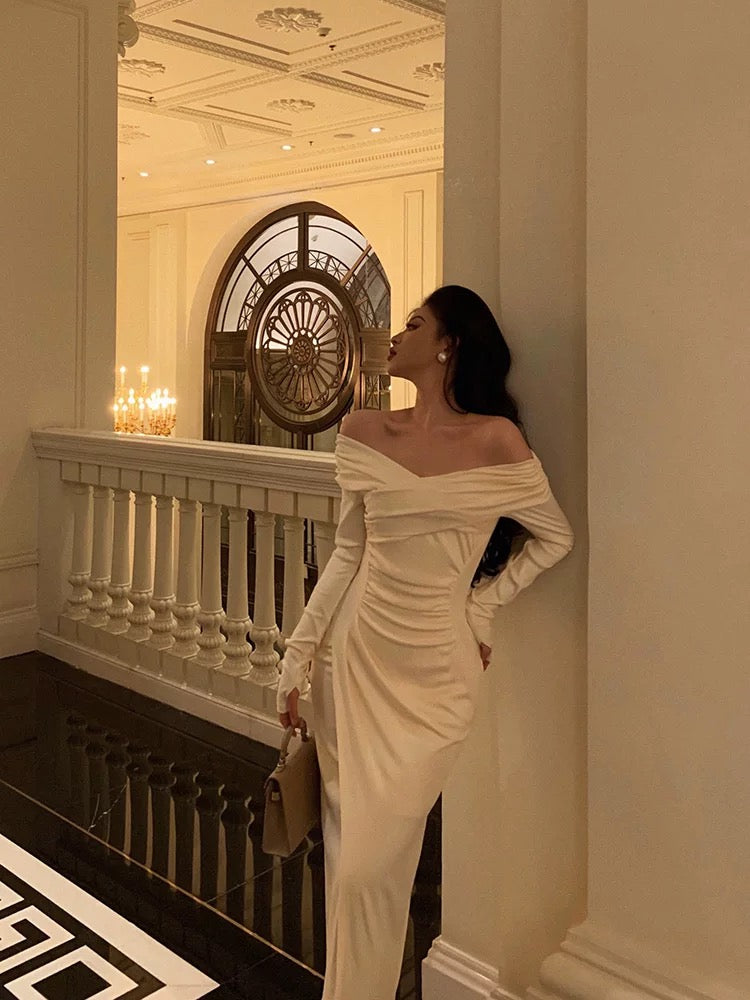 Gorgeous Mermaid Off The Shoulder Long Sleeves Date Night Dress White Prom Dresses Birthday Outfits