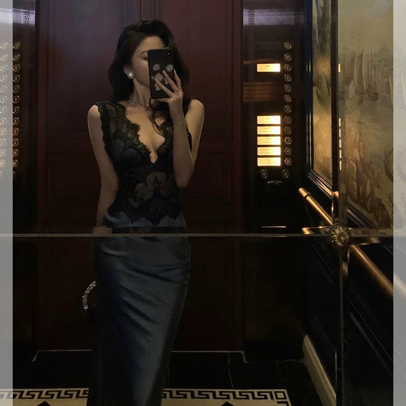 Sexy Sheath V Neckline Sleeveless Navy Blue Tea Length Prom Dresses Birthday Outfits