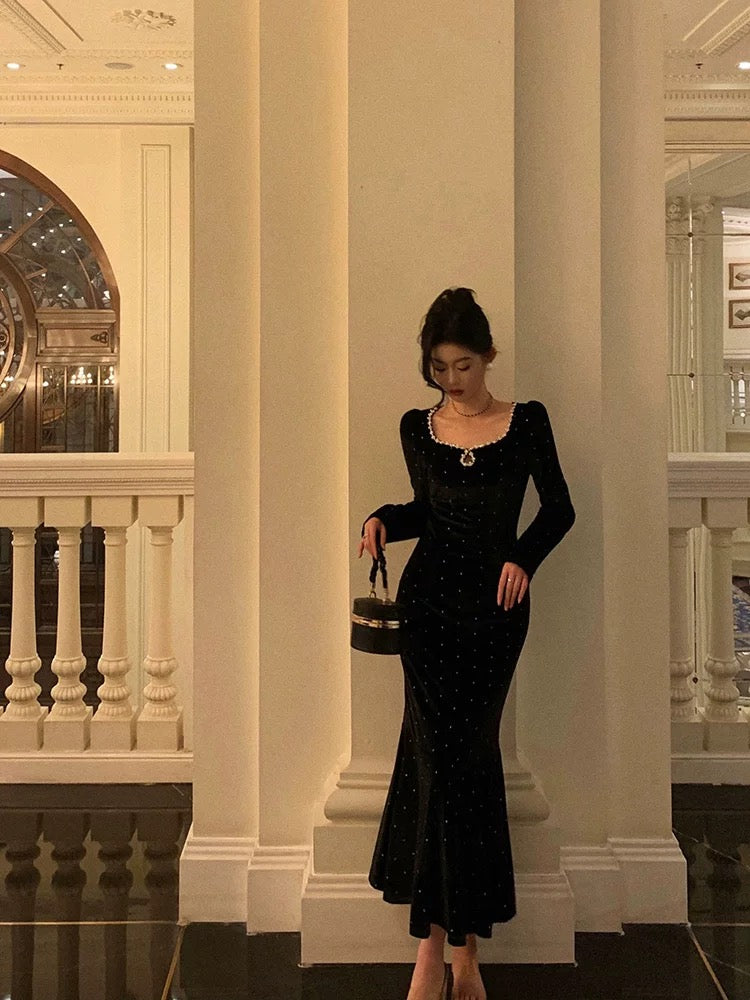 Classy Mermaid Square Neckline Long Sleeves Black Velvet Prom Dresses Birthday Outfits