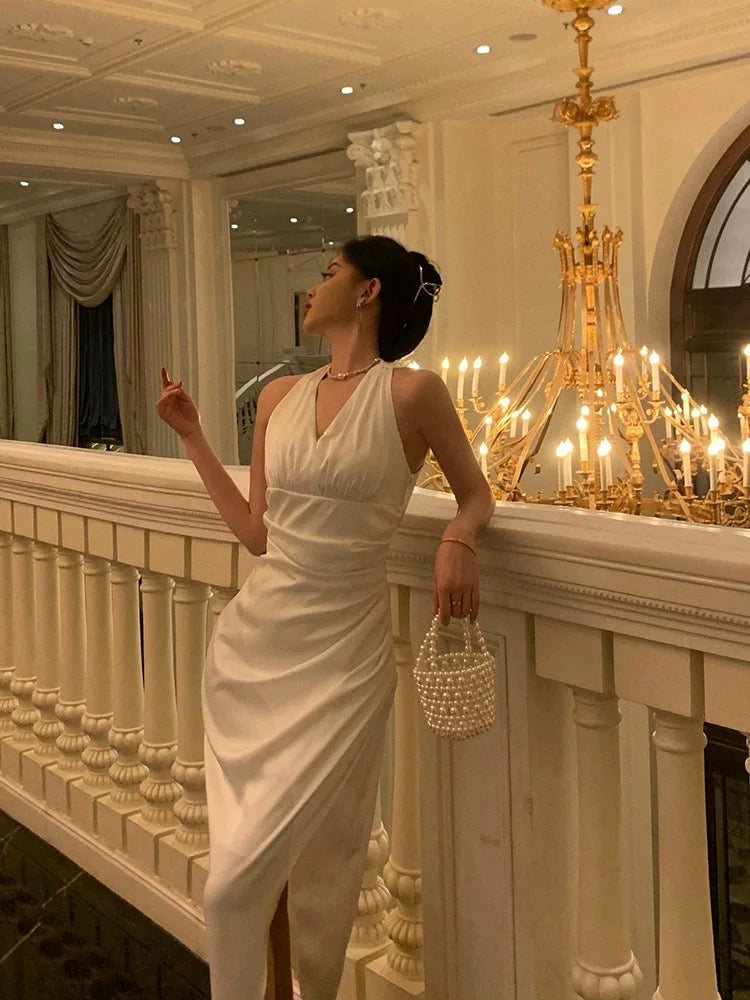 Pretty Sheath V Neckline Sleeveless Date Night Dress White Prom Dresses Birthday Party Outfit