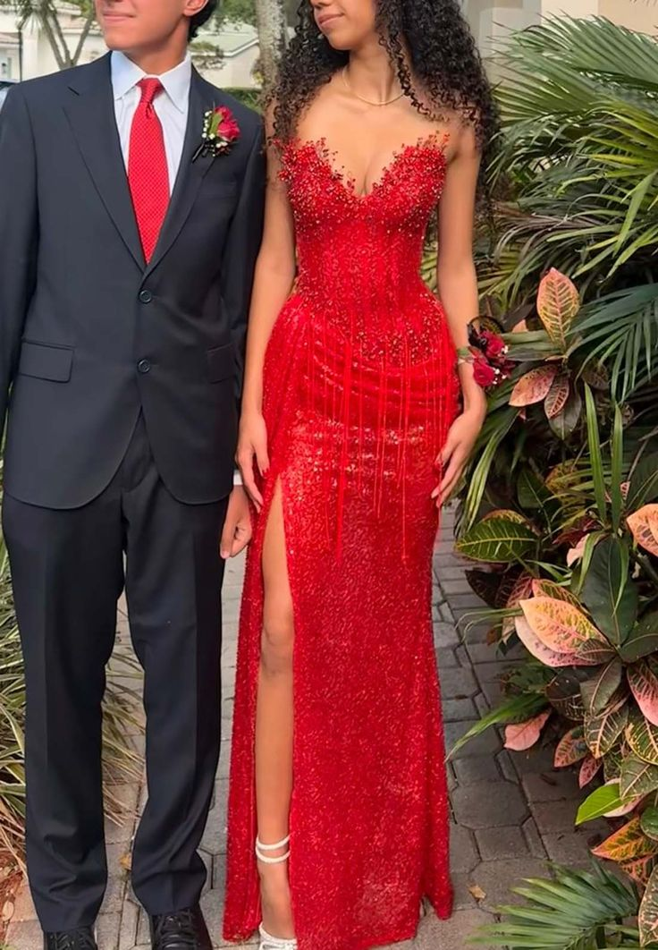 Pretty Sweetheart Neck Red Sequin Beaded Tassel Mermaid Prom Dress Slit Long Party Dress