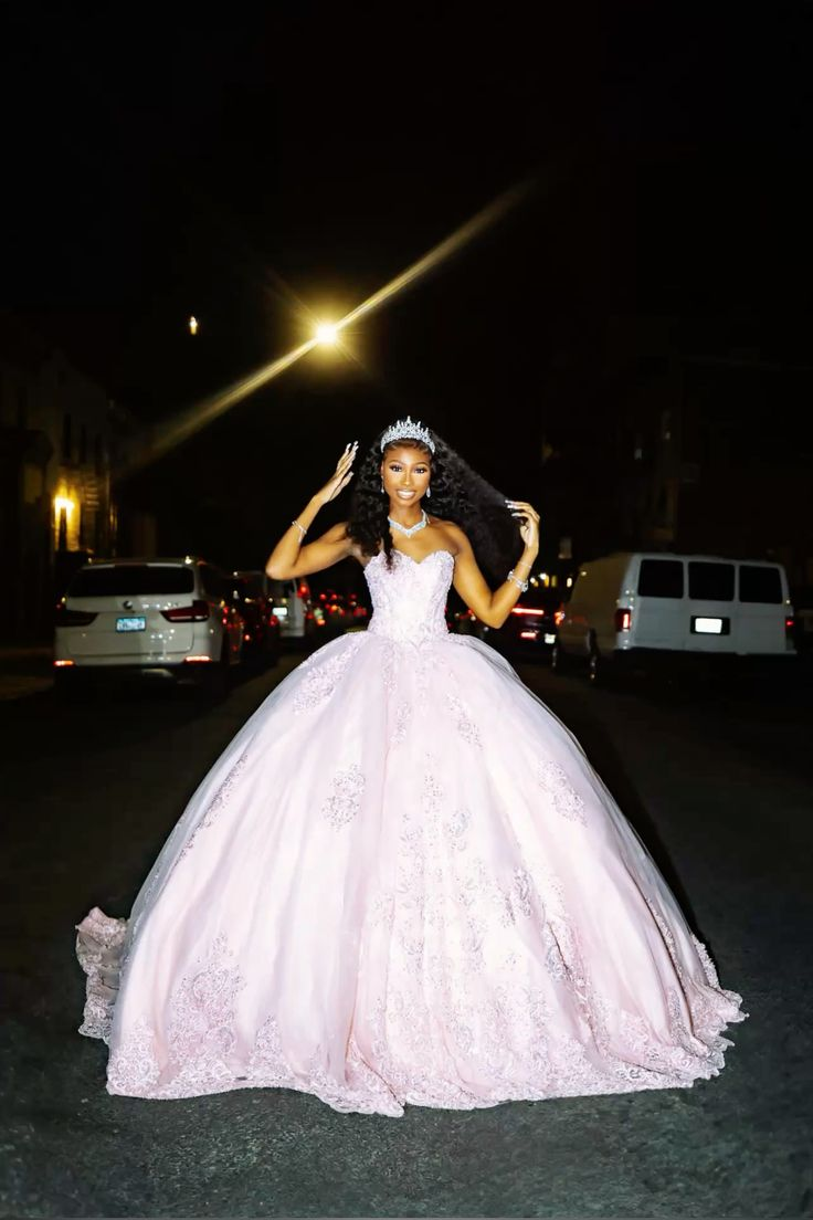 Charming Pink Sweetheart Neck Tulle Appliques Quinceanera Dress Sweet 16 Dress