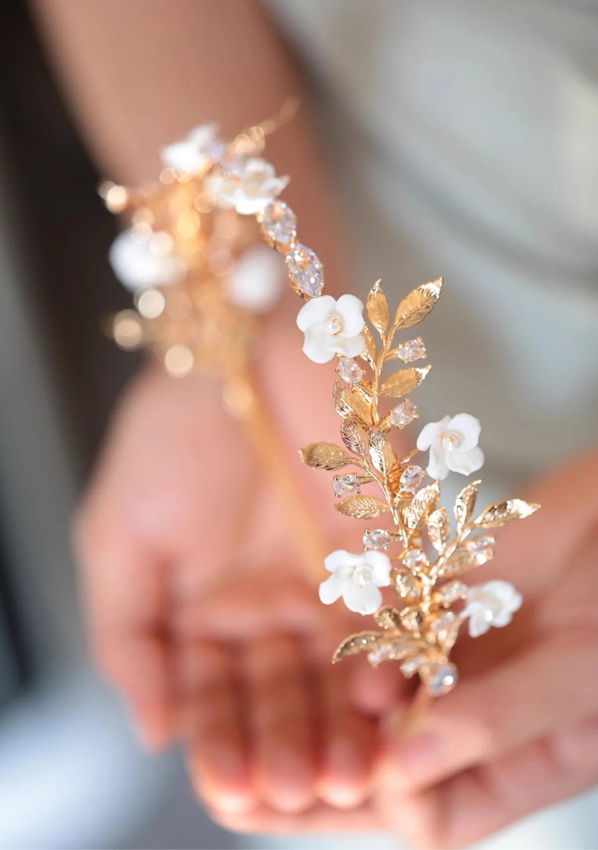 Bridal Hair Jewelry Porcelain Flower Headband Tiara Gold Color Leaf Headpiece For Brides Rhinestones Crown Wedding Accessories