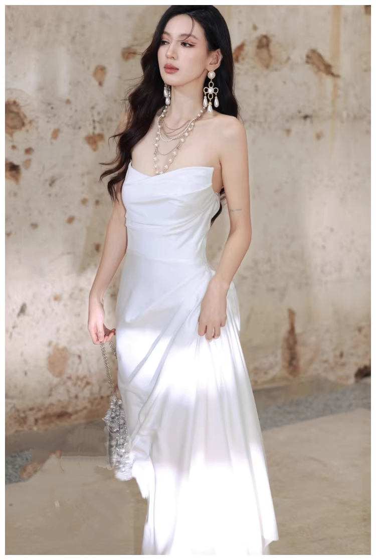 Charming Strapless Satin Pleated Mermaid Long Evening Dress White 19th Birthday Outfits