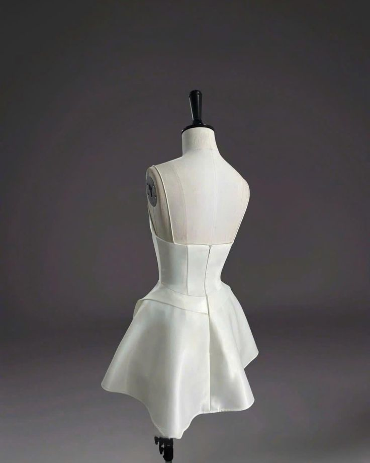 Simple Spaghetti Straps White Satin A Line Birthday Outfits Short Formal 7th Grade Homecoming Dress