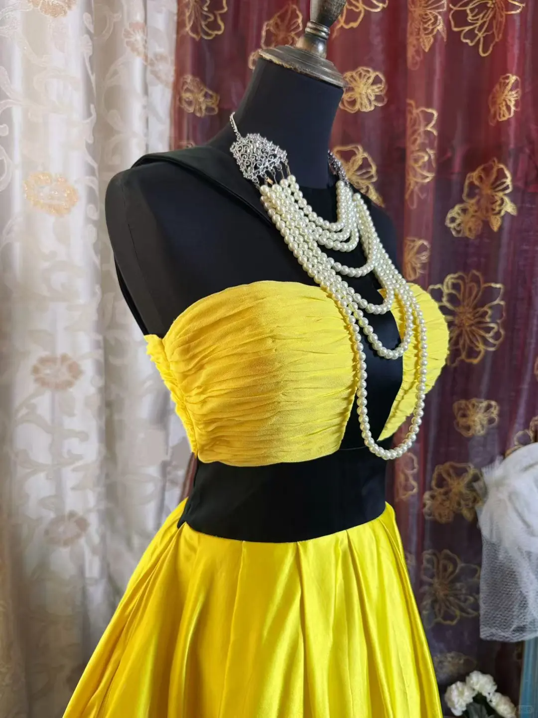Fashion Yellow Black Splicing A Line Short Party Dress Formal Graduation Homecoming Dress