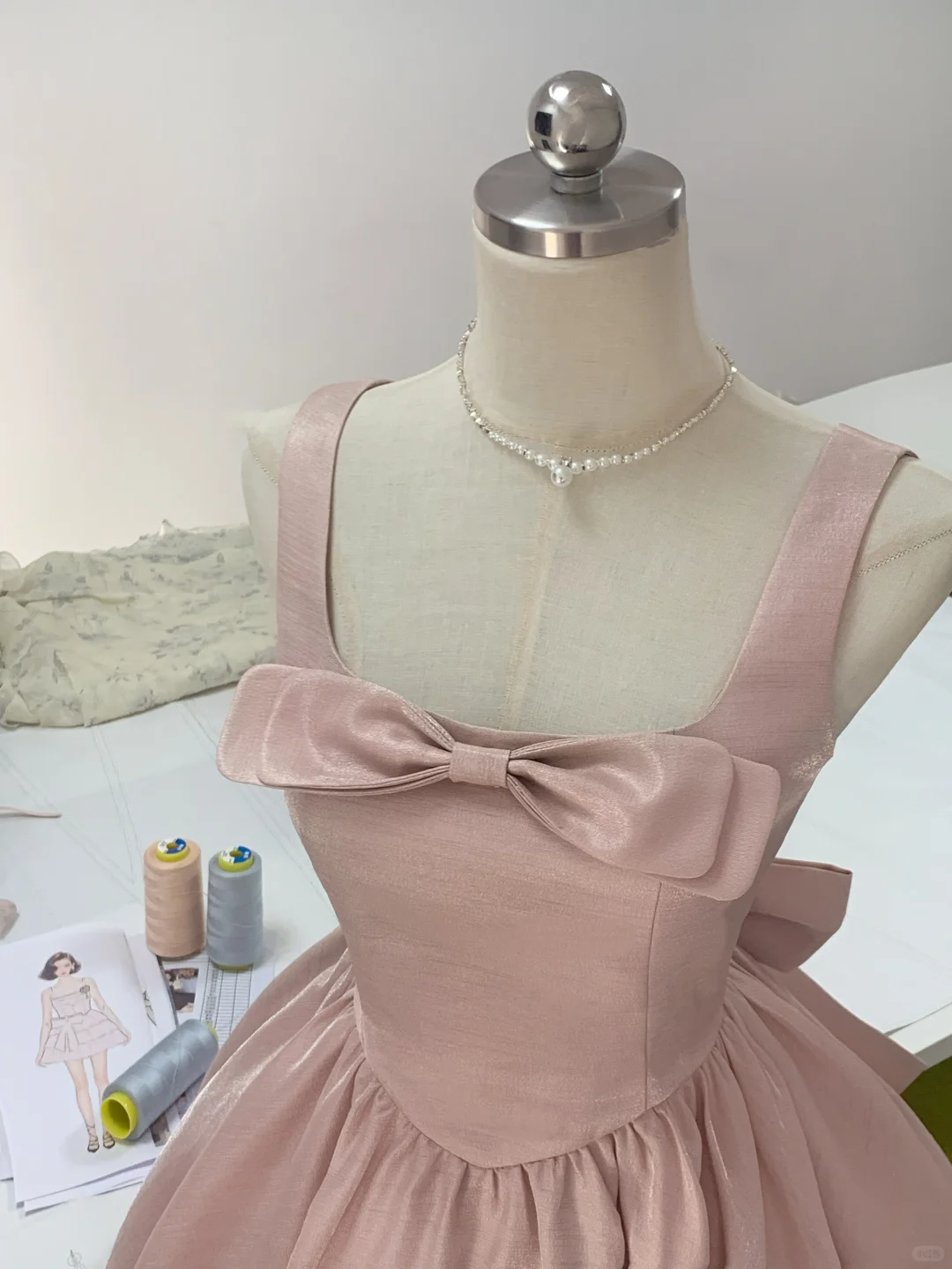 Sweet Pink Bow Square Neck Satin A Line Cocktail Dress Formal 7th Grade Homecoming Dress With Bow