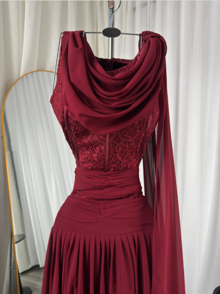 Classy Burgundy Chiffon Slit Mermaid Long Wedding Guest Dress Birthday Evening Dress