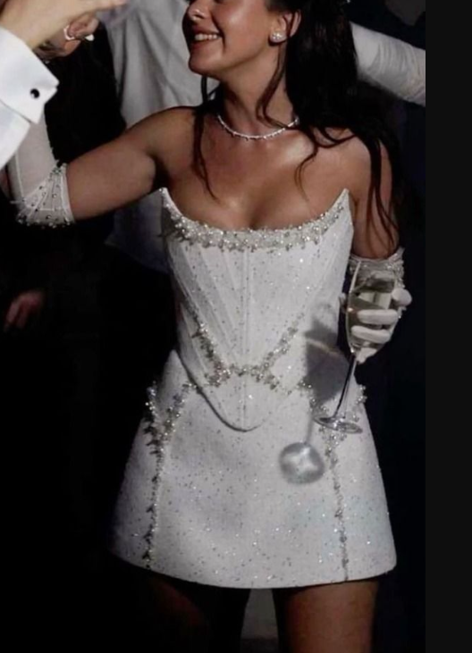 Sparkly Strapless White Satin Sequin Beaded Short Birthday Outfits Formal Graduation Homecoming Dress