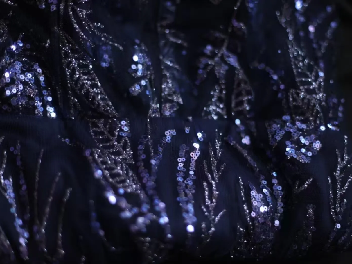 Luxurious Spaghetti Straps Tulle Sequin Mermaid Long Party Dress Navy Blue Evening Dress