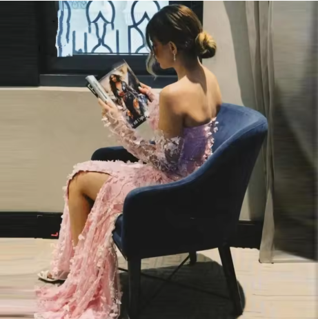 Elegant Pink Strapless Tulle Appliques Beaded Slit Mermaid Evening Dress Long Party Dress