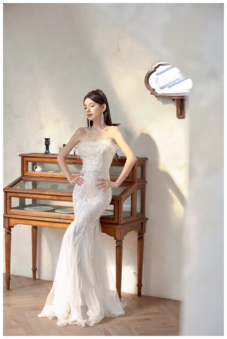 Classy Feathers Strapless White Tulle Sequin Mermaid Long Evening Dress Prom Dresses