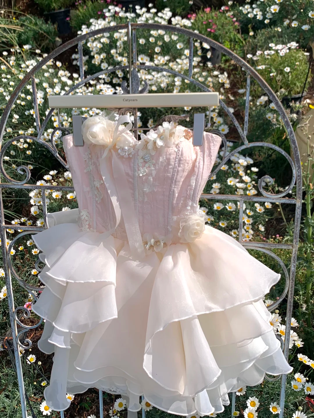 Sweet Pink Strapless Chiffon Appliques Short Birthday Outfits Cute A Line Homecoming Dress
