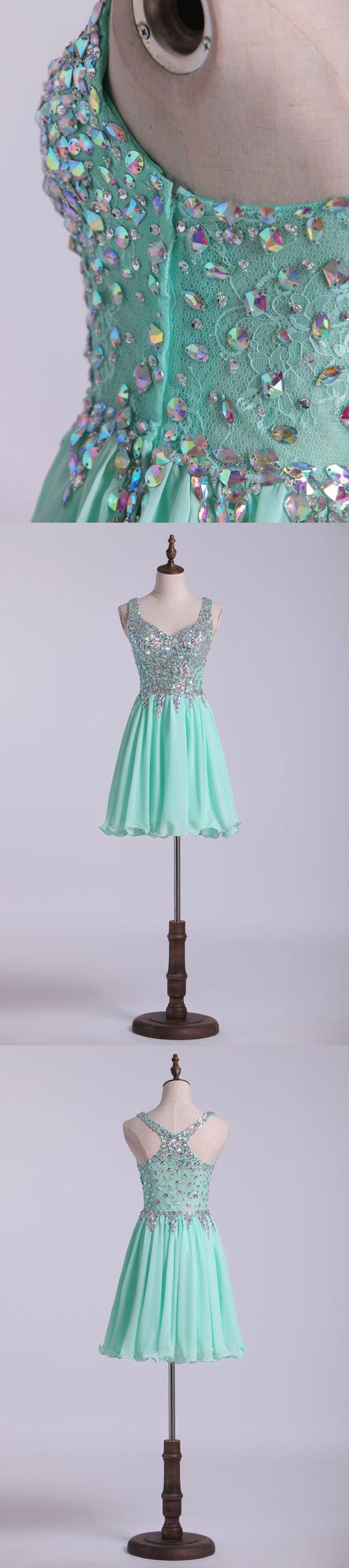 Short Halter A Line Homecoming Dresses Lace&Chiffon Beaded Bodice
