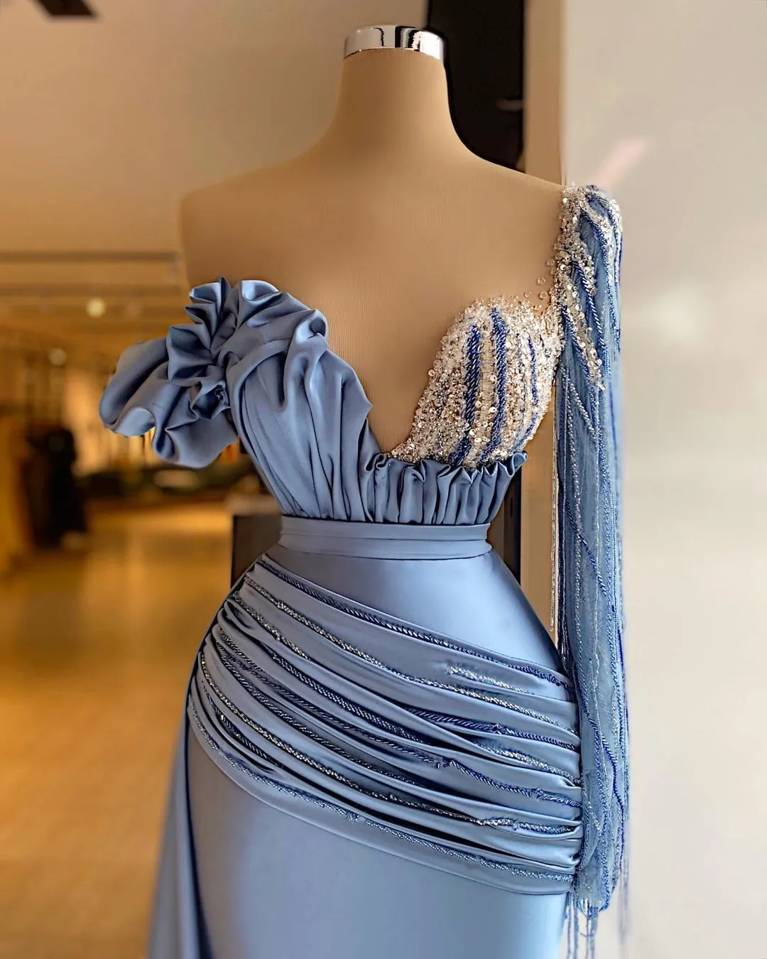 Elegant Satin Luxury Evening Dresses One Shoulder Long Sleeve Sequins Women Prom Party Pageant Gowns Plus Size Custom Made