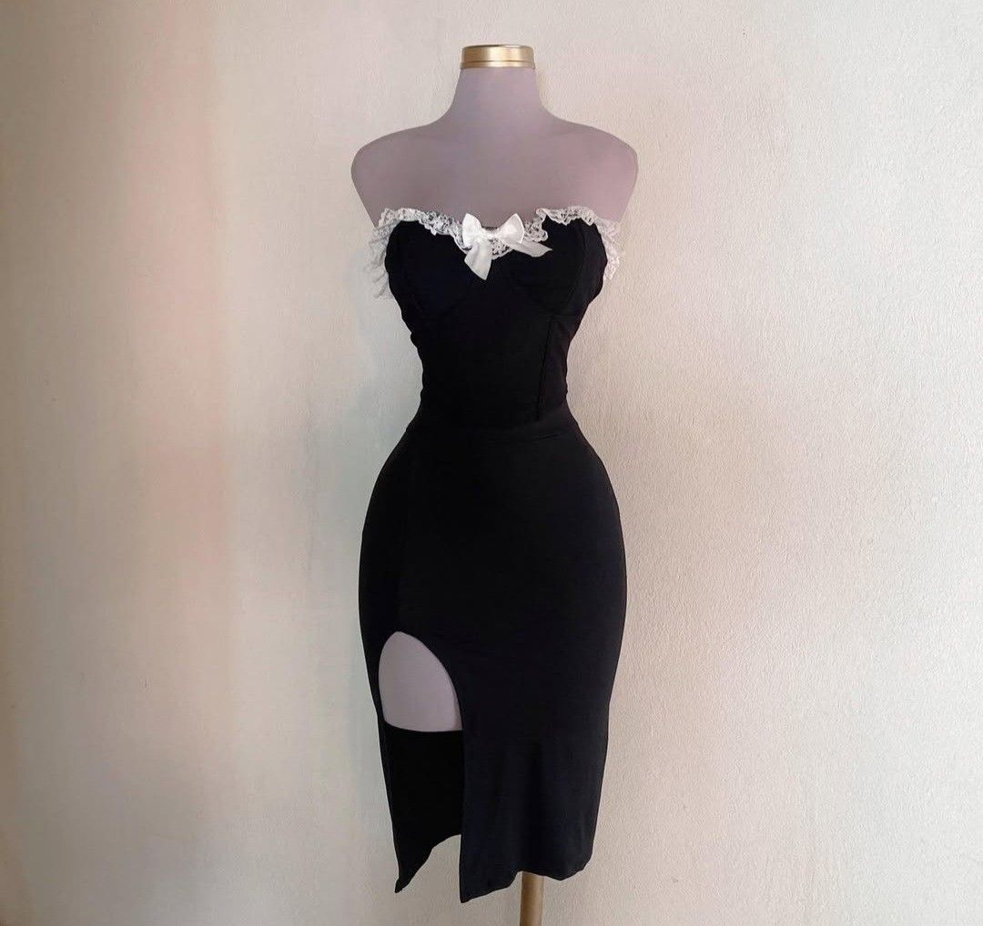 Sexy Sweetheart Neck Sheath Slit Cocktail Dress Black Short Graduation Homecoming Dress
