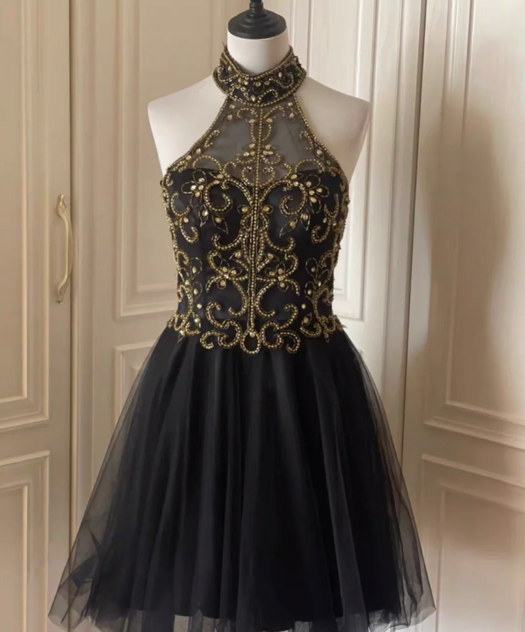 Charming Sleeveless Halter Tulle Beaded Cocktail Dress Black Homecoming Dress Birthday Outfits